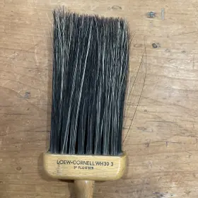 LW30-3 LOEW-CORNELL Pure Bristle Brush #2
